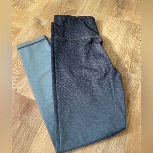 Zyia light and tight size 4 leopard ombré. New without tags